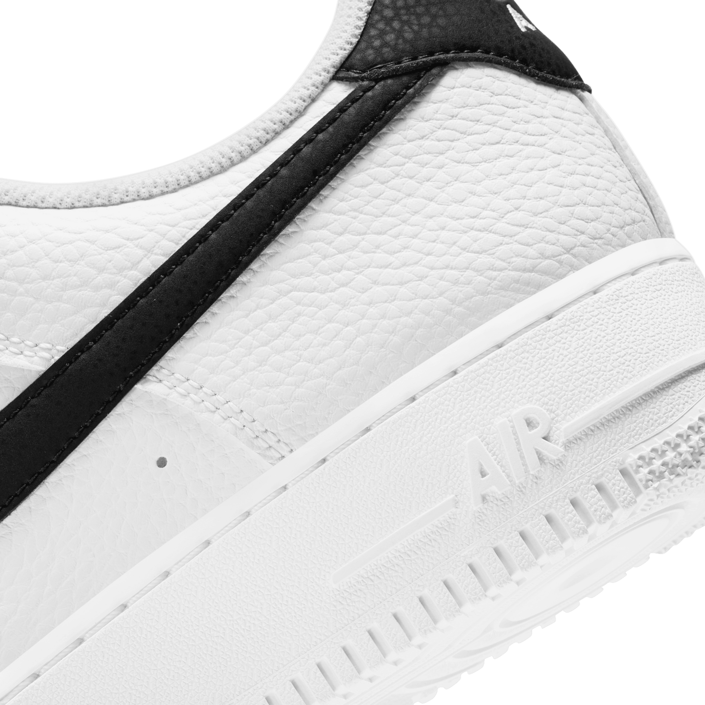 AIR FORCE 1 '07 SHOES - WHITE/BLACK