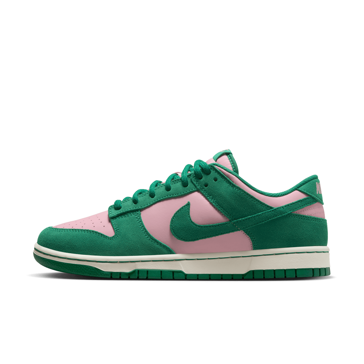 NIKE DUNK LOW RETRO SE SHOES - MED SOFT PINK/MALACHITE-SAIL