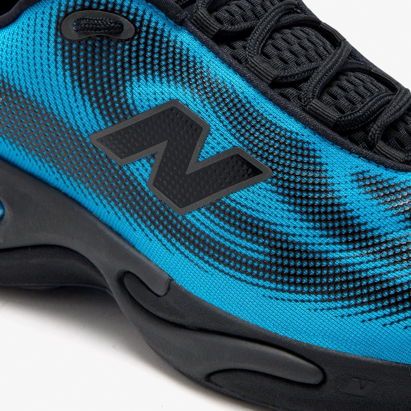 GIÀY NEW BALANCE AC RUNNER - ALTITUDE / BLACK