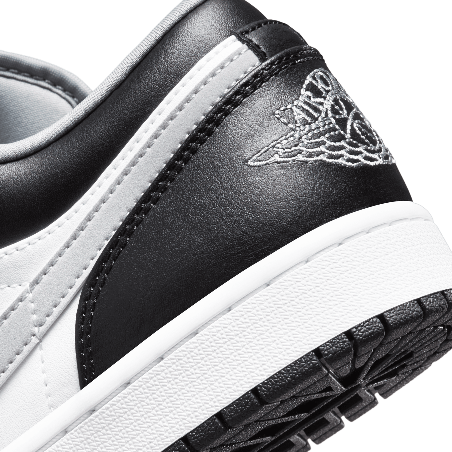 GIÀY NIKE AIR JORDAN 1 LOW - BLACK/PTCLGY