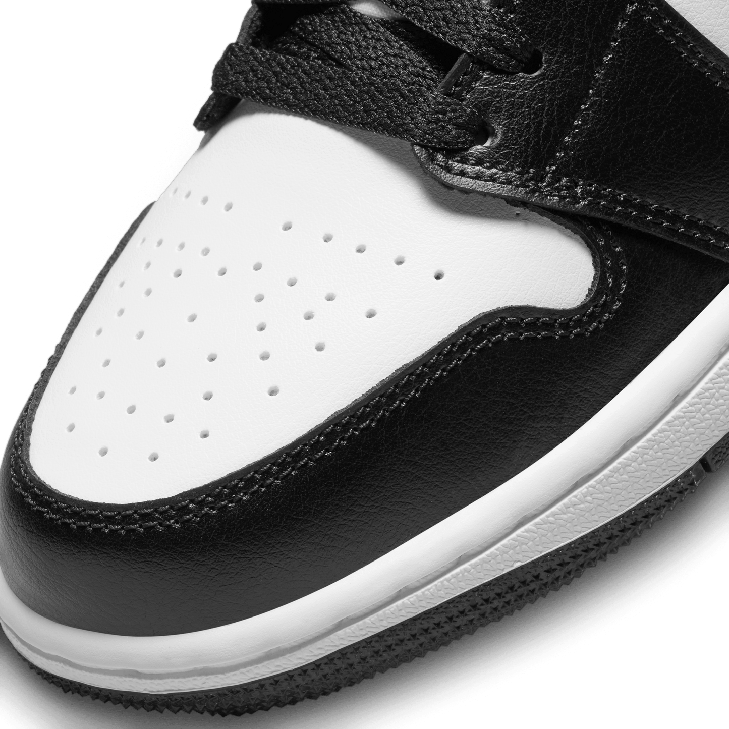 GIÀY NIKE WMNS AIR JORDAN 1 LOW - WHITE/BLACK-WHITE