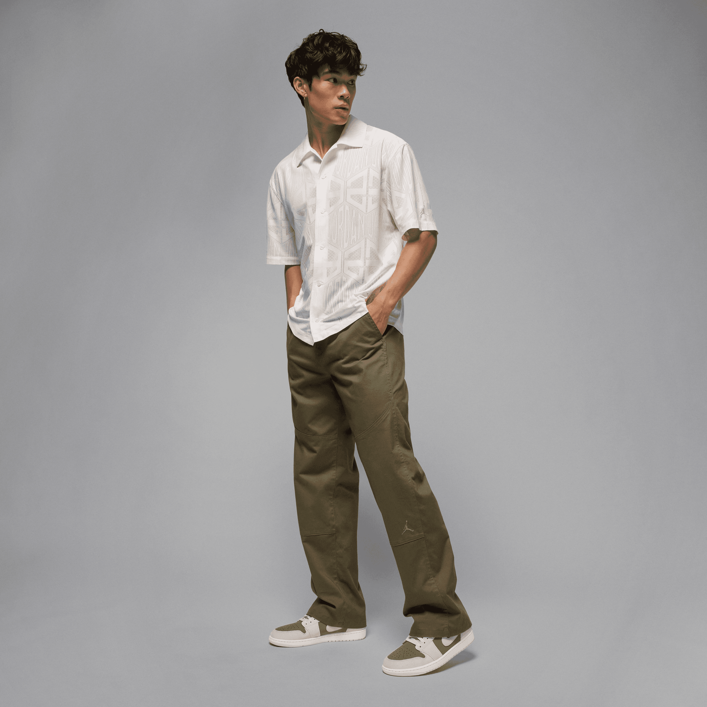 GIÀY NIKE AIR JORDAN 1 LOW SE - MDOLIV/LTOWBR