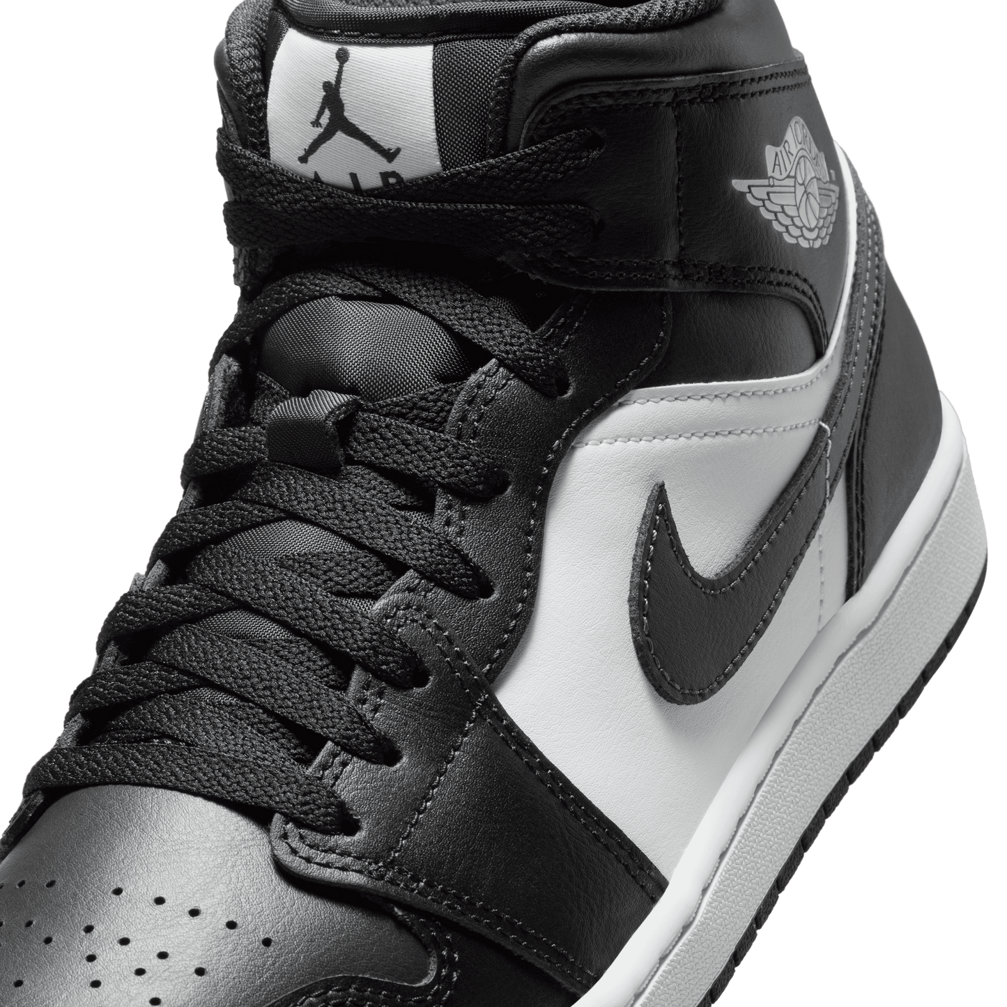 GIÀY AIR JORDAN 1 MID - BLACK/OFFNOR