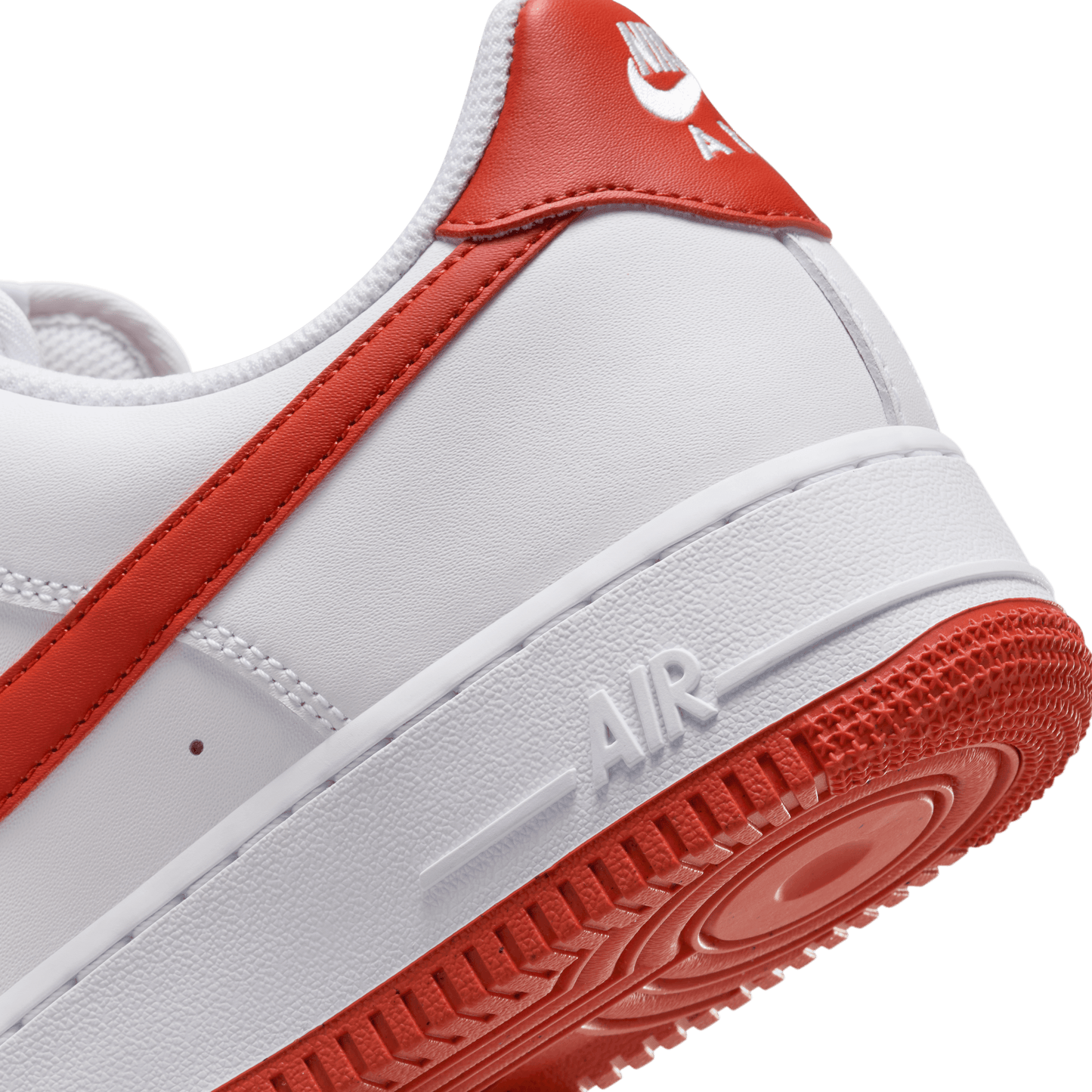 GIÀY AIR FORCE 1 '07 - WHITE/DRAGON RED-WHITE