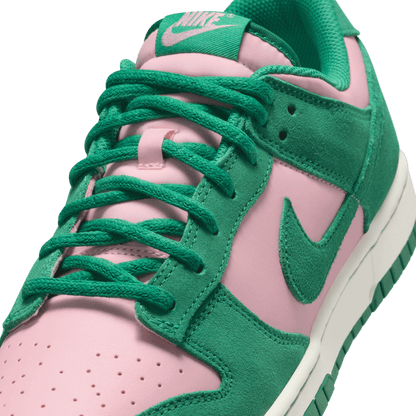 GIÀY NIKE DUNK LOW RETRO SE - MED SOFT PINK/MALACHITE-SAIL