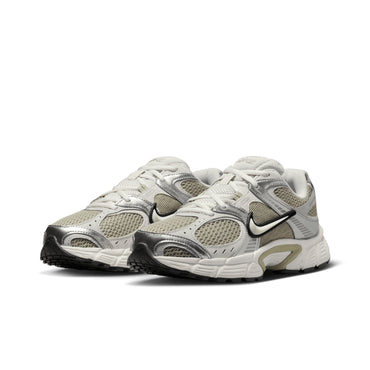 GIÀY W NIKE V5 RNR - SPRCFG/SMTWHT