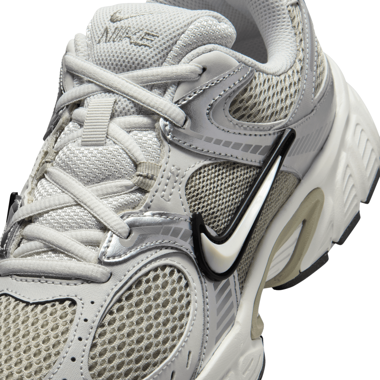 GIÀY W NIKE V5 RNR - SPRCFG/SMTWHT