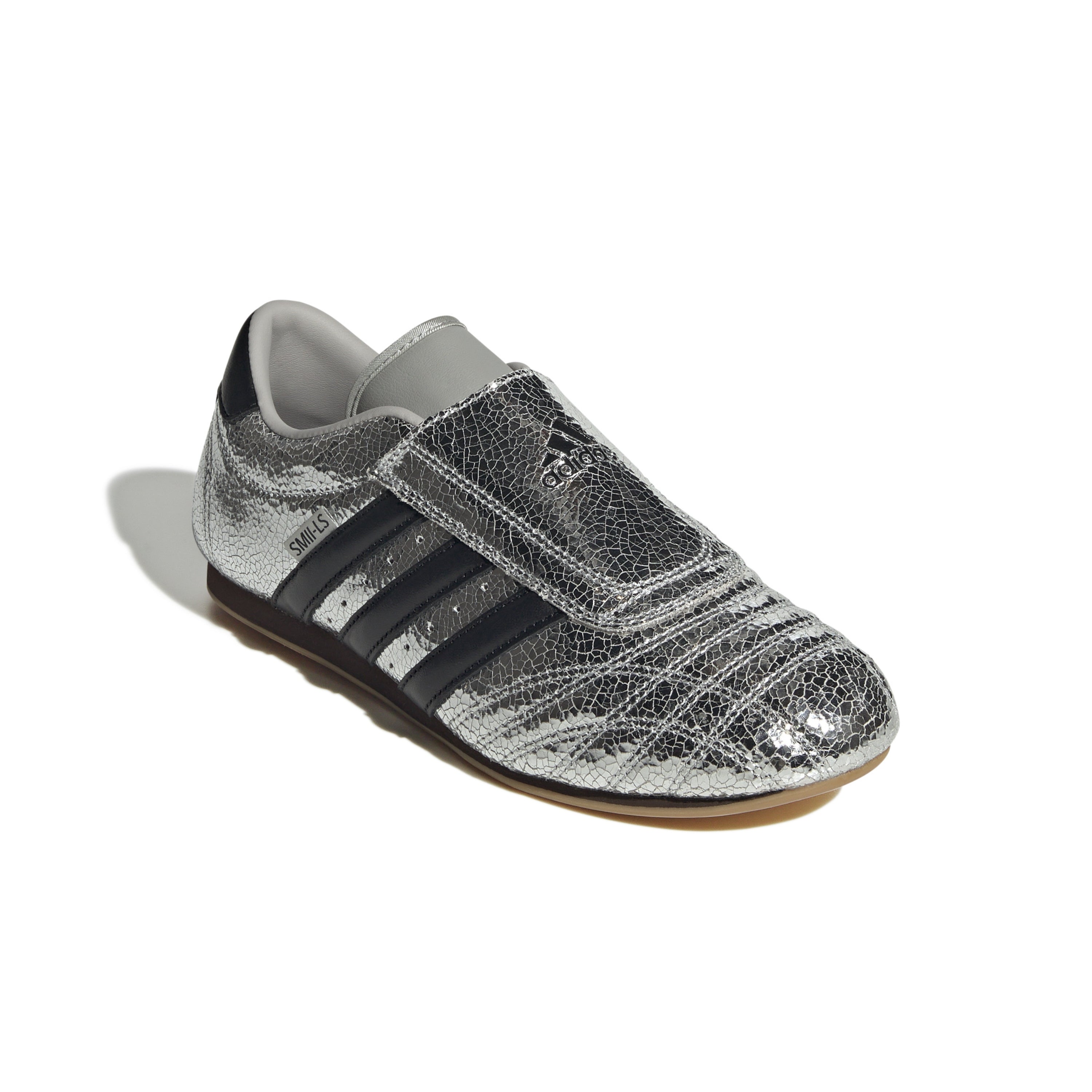 adidas TAEKWONDO W シルバー 24cm 新品未使用 ADIDAS TAEKWONDO W SHOES - SILVER METALLIC/CORE BLACK/GUM