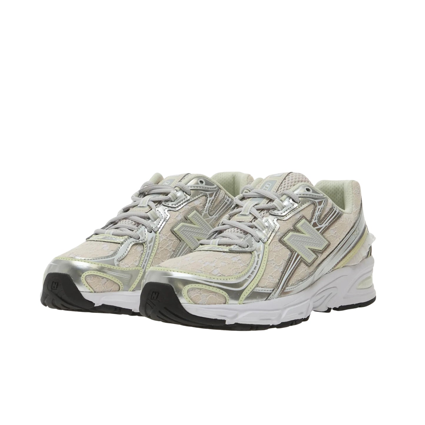 GIÀY NEW BALANCE 740 - MOONBEAM / LIGHT SILVER METALLIC